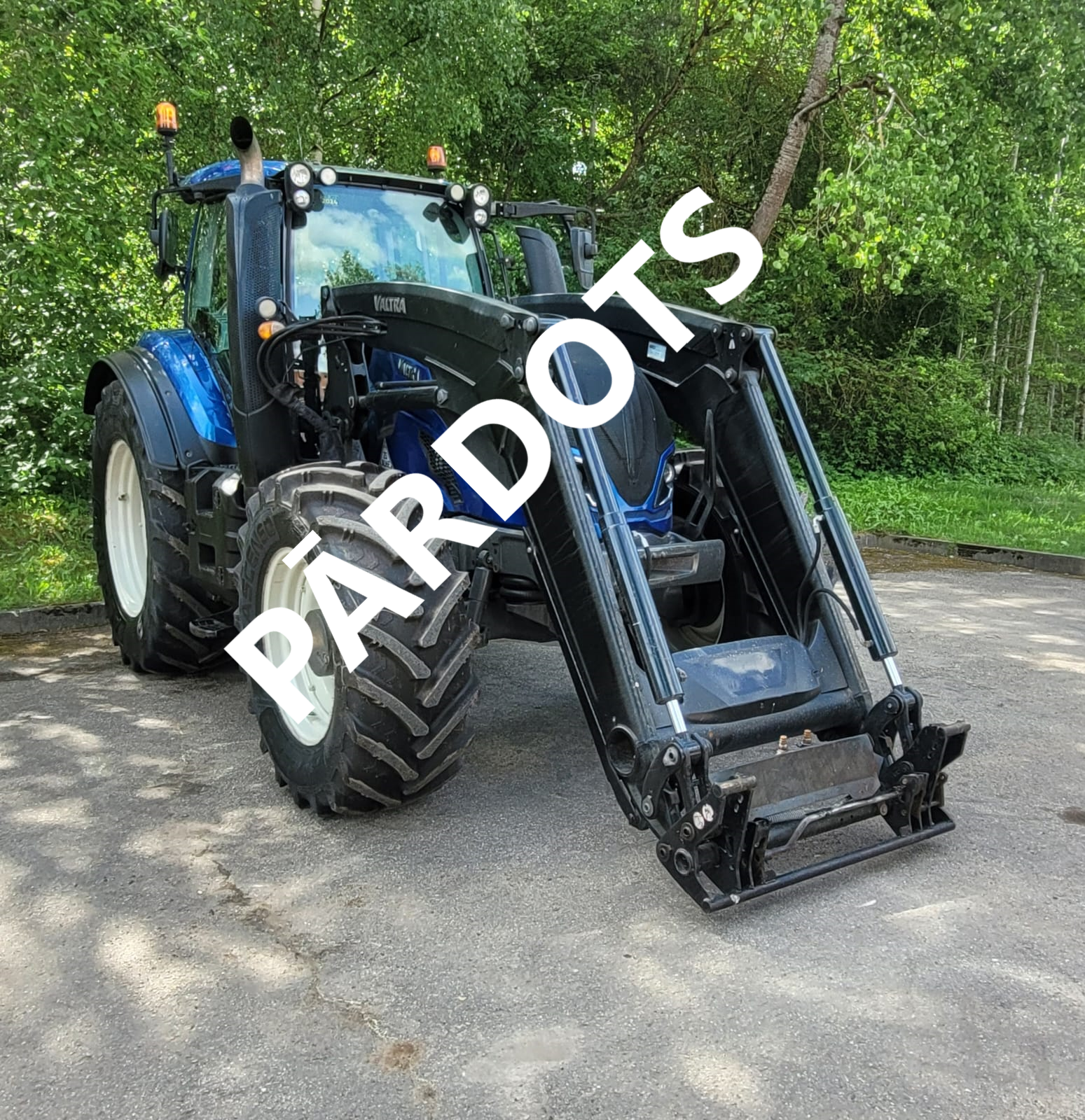 Tractor